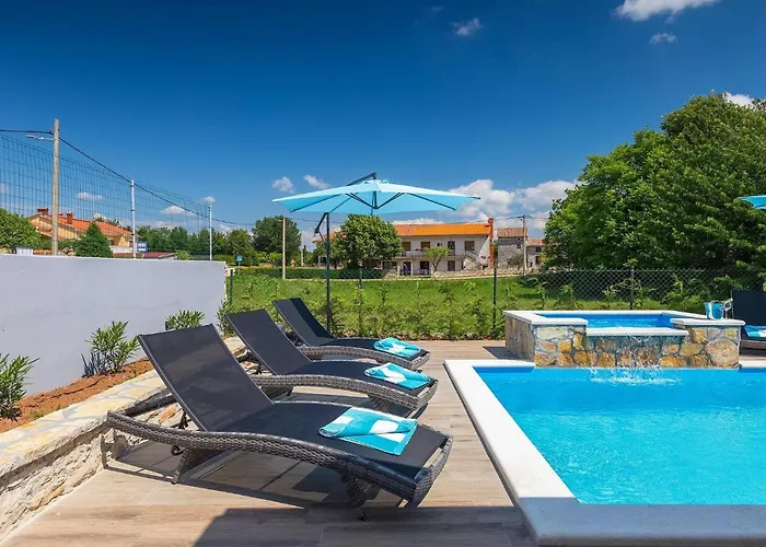 Imela Holiday home *