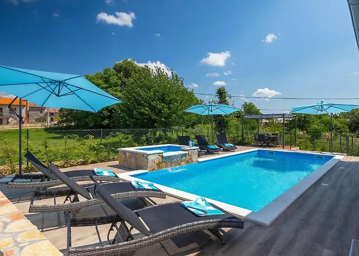 Holiday home Imela *