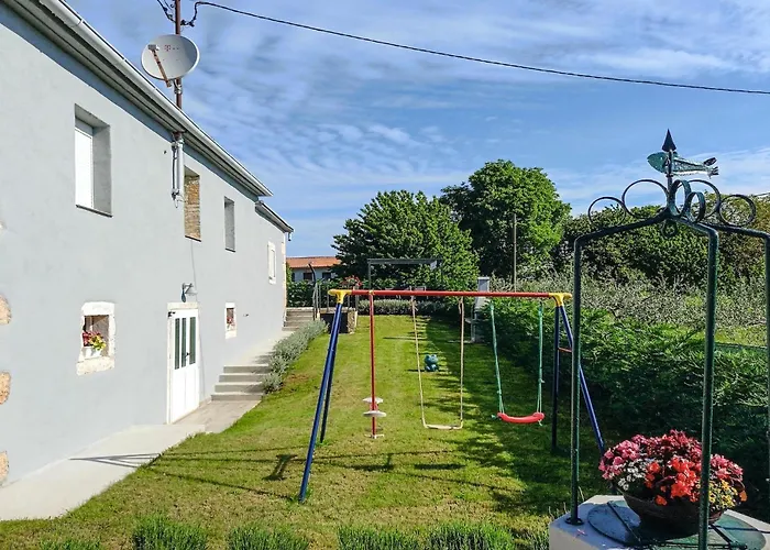 Hébergement de vacances Imela *